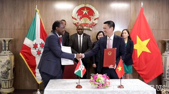 Vietnam and Burundi ink visa exemption agreement